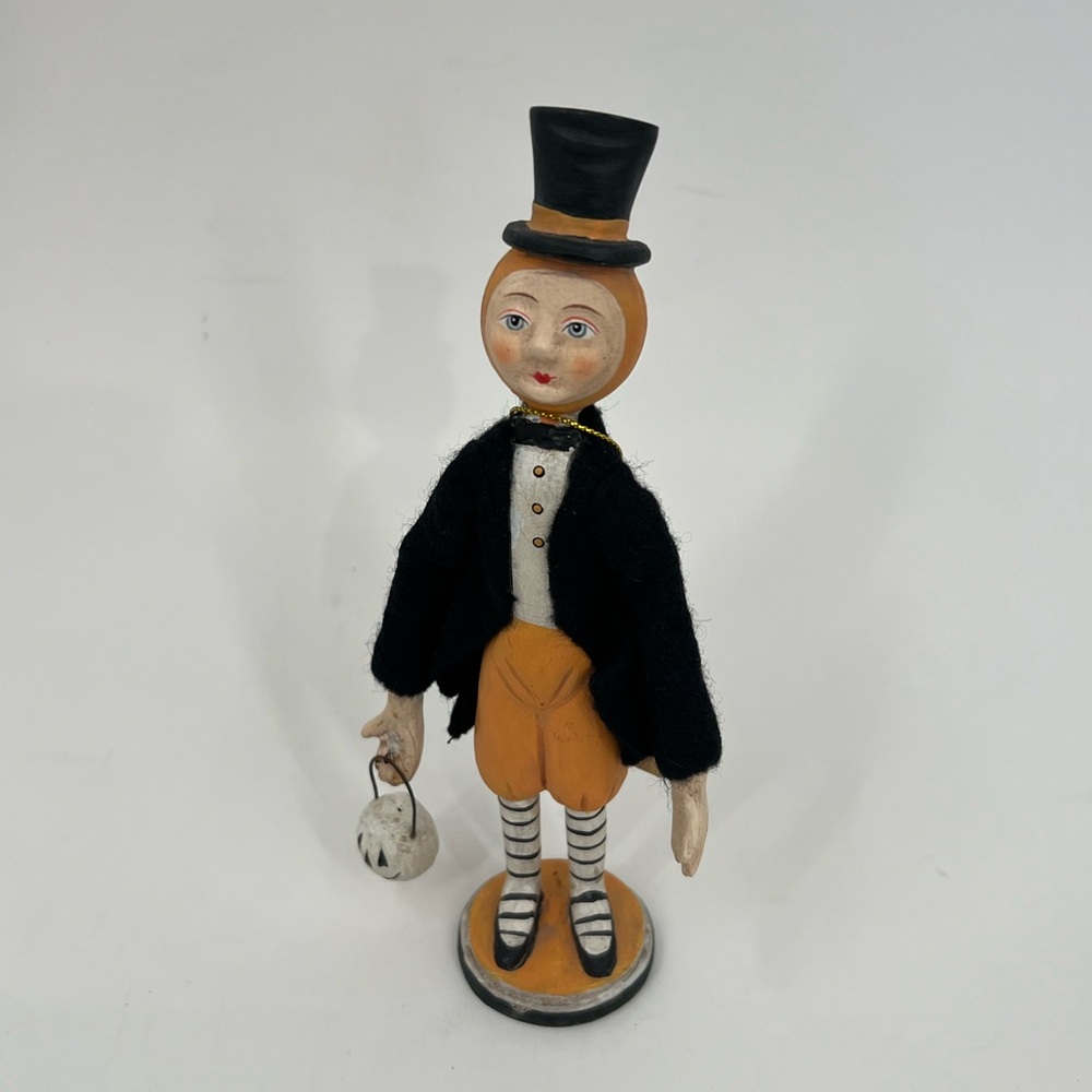 Allen W. Cunningham Bethany Lowe Designs Halloween figurine